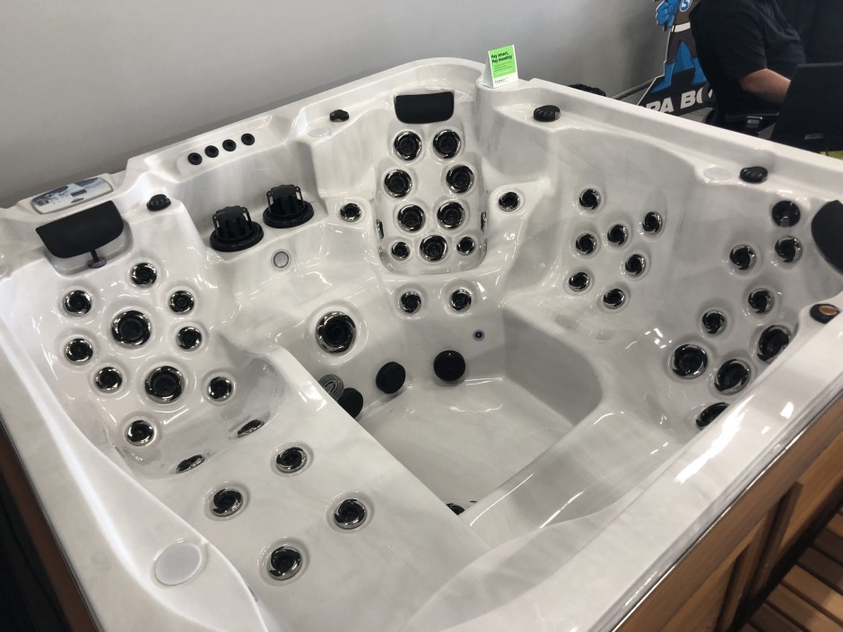 Hot Tubs & Swim Spas Barrie Ontario Arctic Spas Barrie