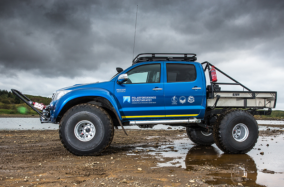 ProfessionalAT Arctic Trucks