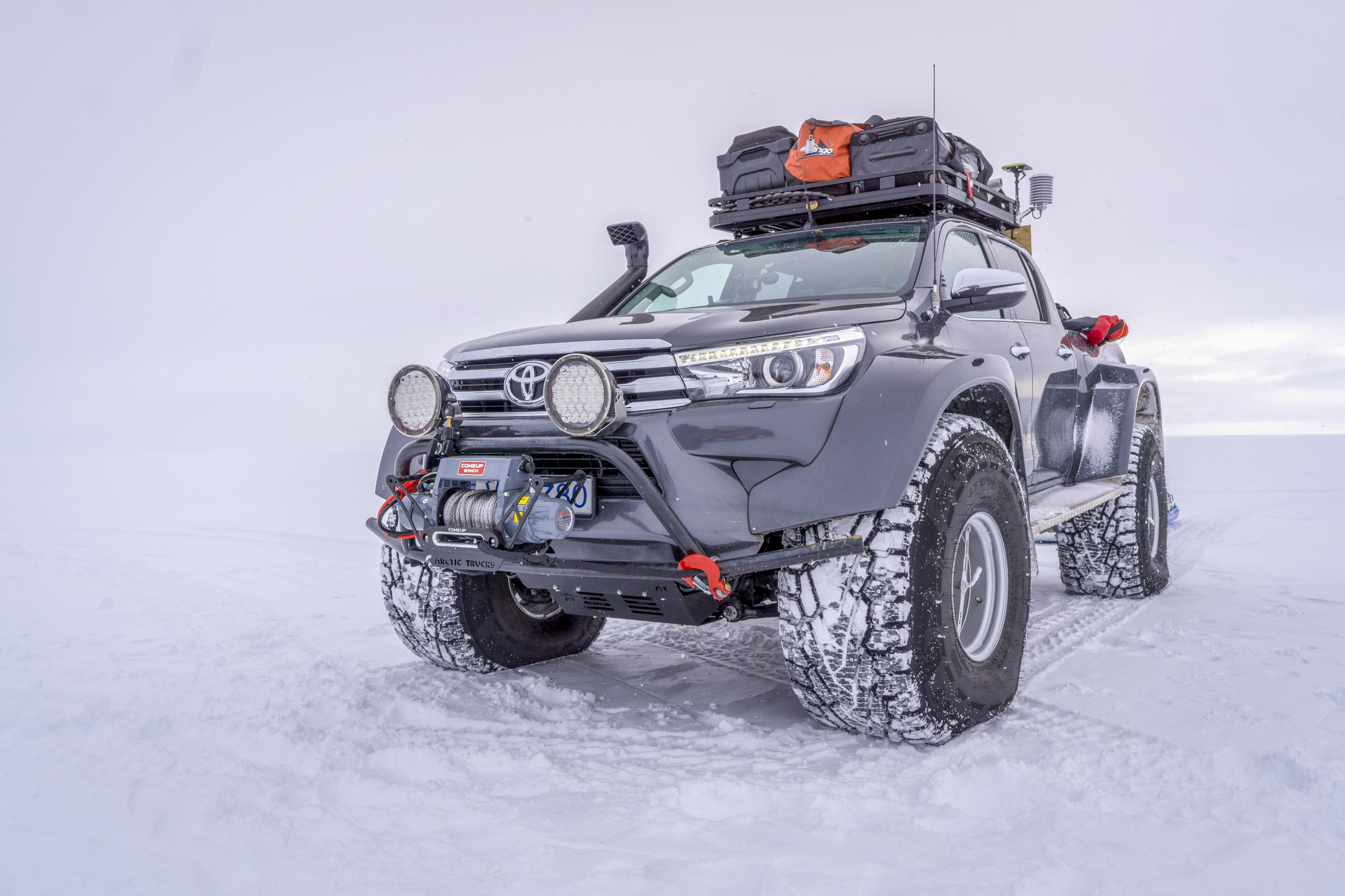 Toyota Hilux 44 Gallery Arctic Trucks