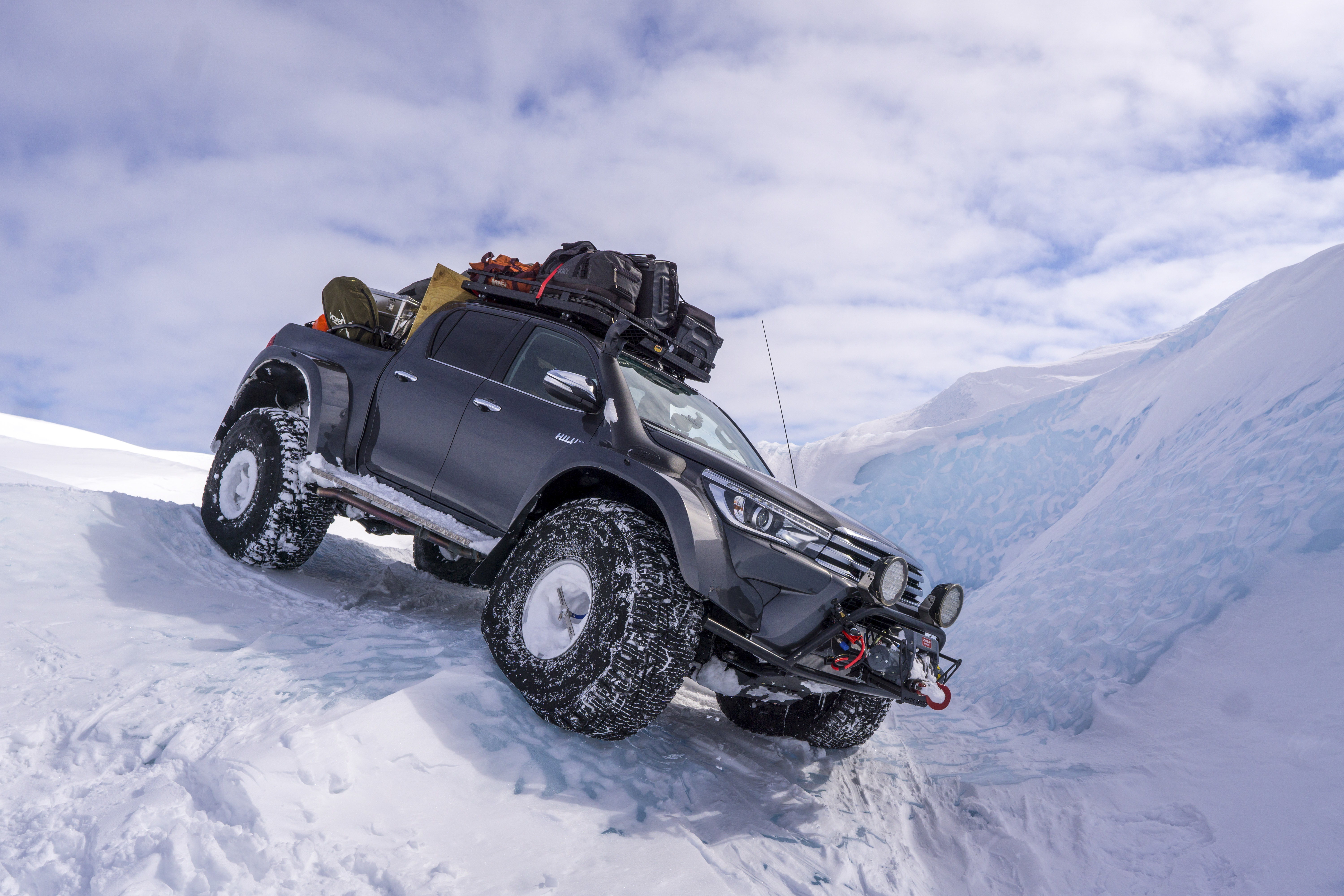 Toyota Hilux 44 Gallery Arctic Trucks