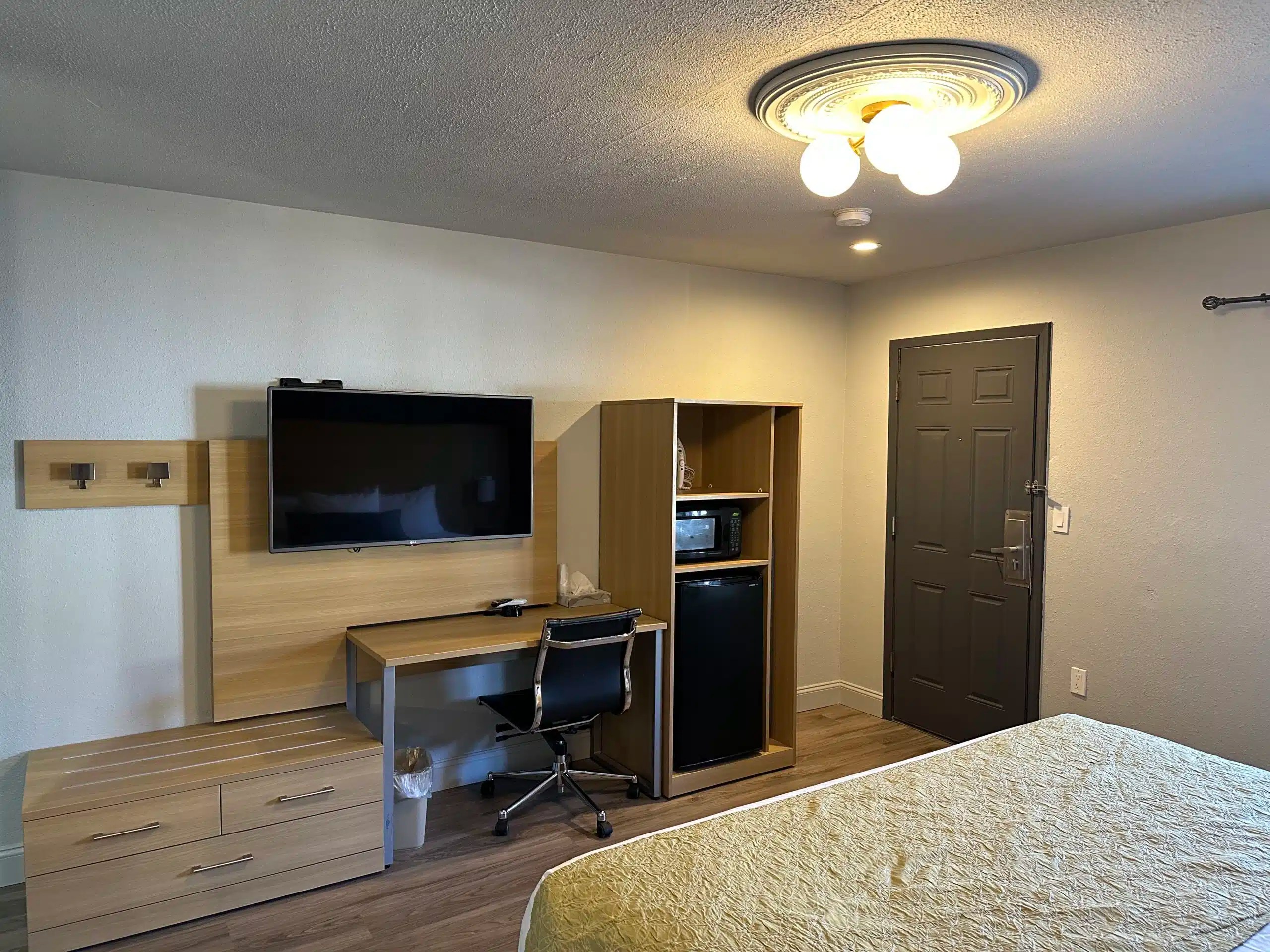 Ardsley Acres Hotel Court Best Value in Westchester County NY