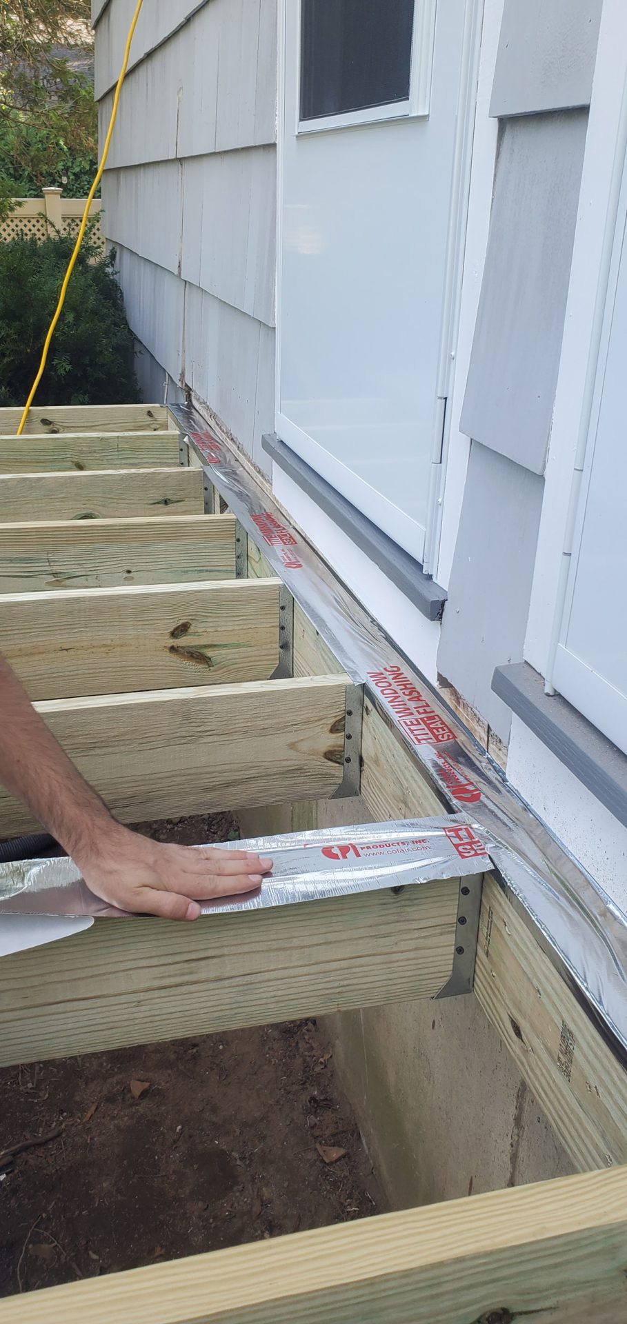 Custom Deck Design and Construction Area Renovation Deck Contractor