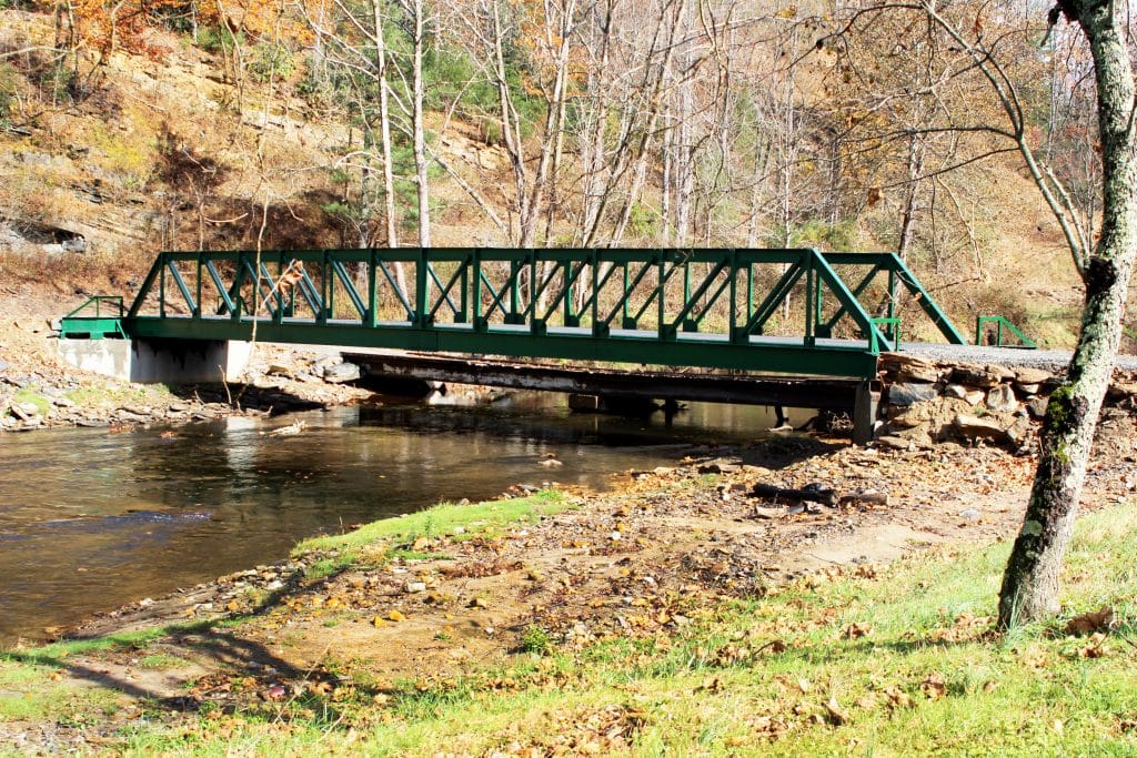 Spruce Pine Truss Aret?? Engineers