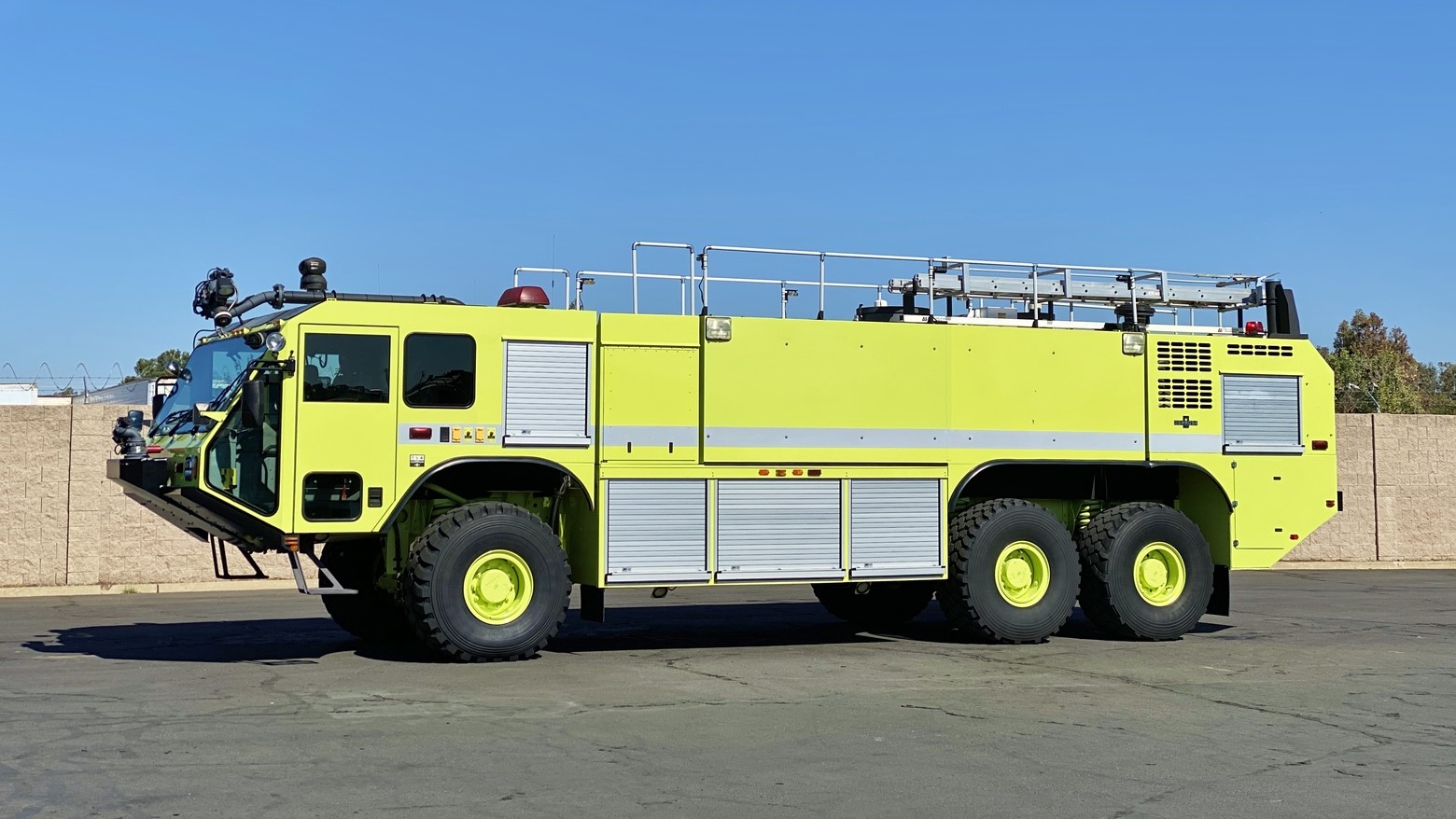 Rent a Fire Truck? Rent an ARFF? – ARFF.COM