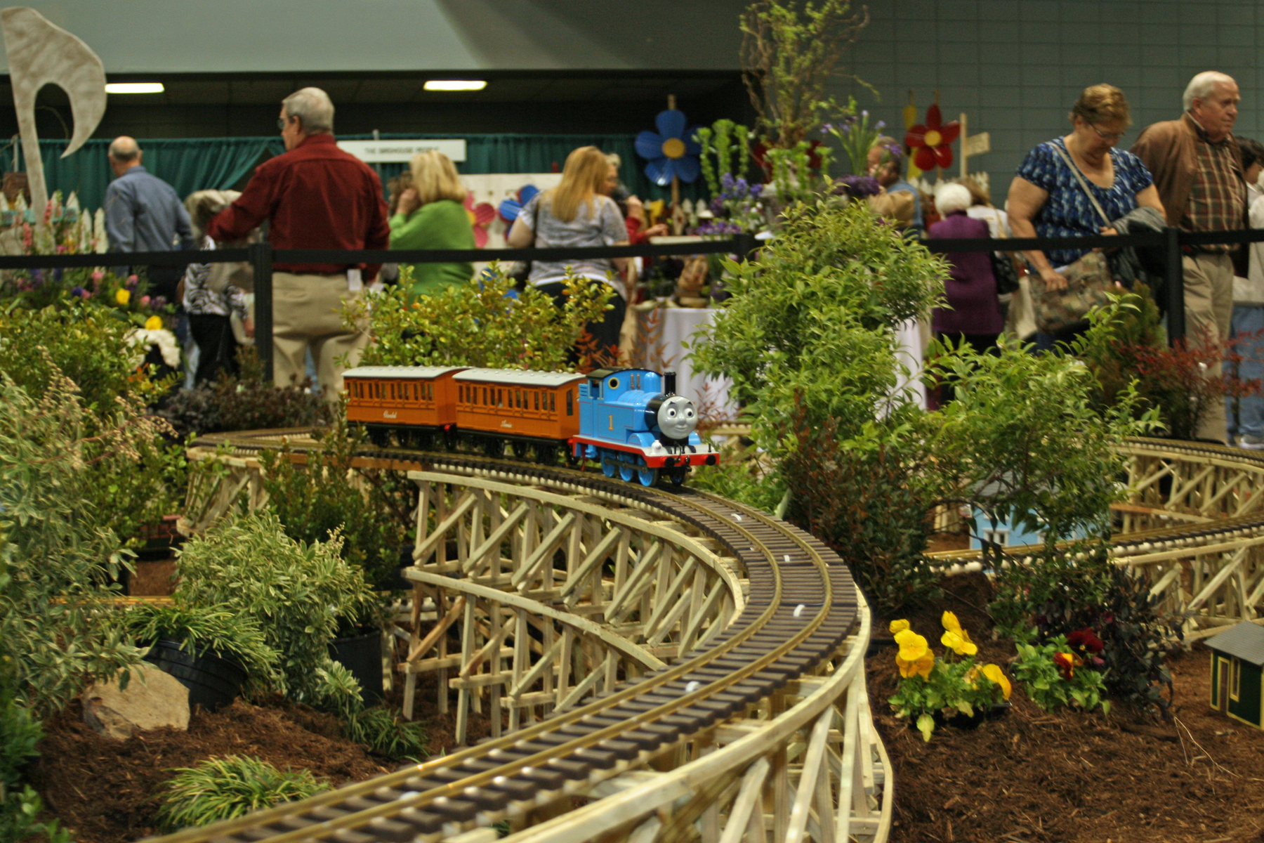 2-24_Train_Garden_24