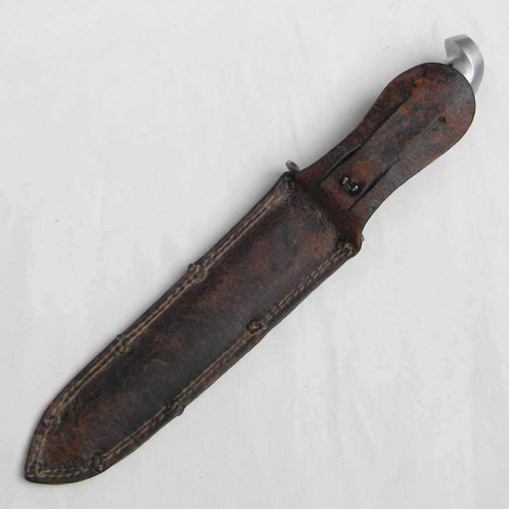 WW2 Western L77 Commando fighting knife, orig scabbard; rare