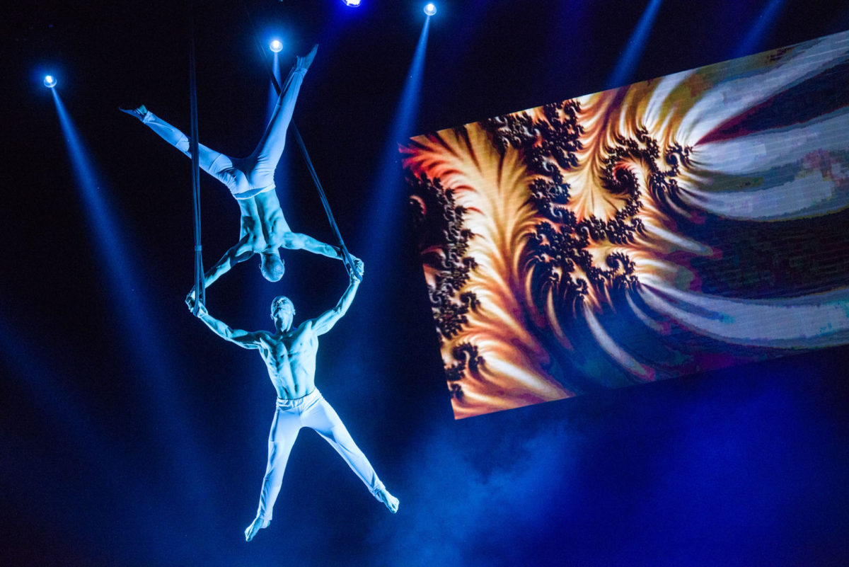 Unique acrobatic shows for events | Argolla productions » Aerial Straps ...