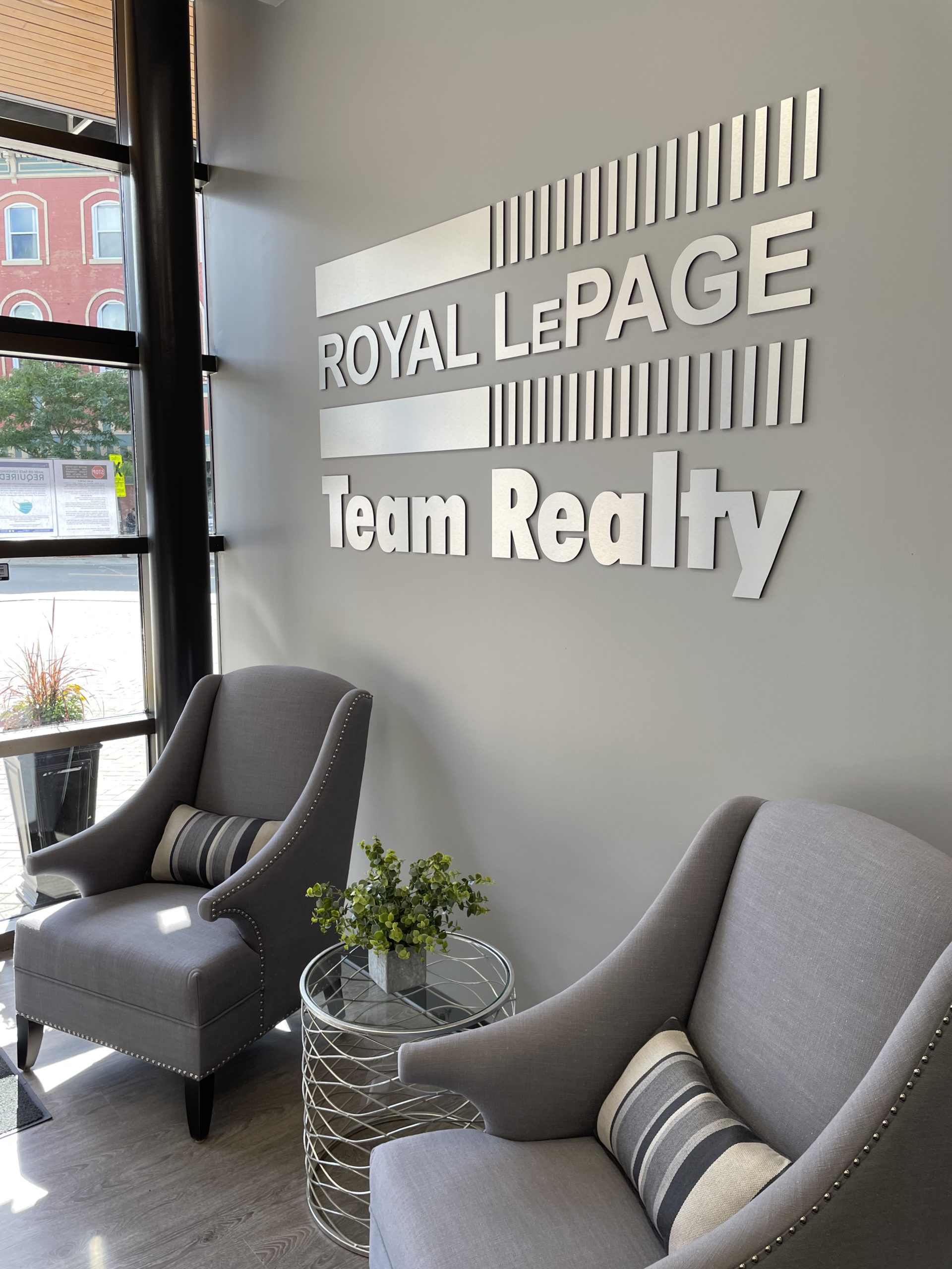ROYAL LEPAGE KEMPTVILLE