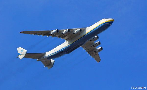 Найбільший у світі транспортний літак Ан-225 «Мрія» на військовому параді до 30-річчя Дня Незалежності України (Фото: Станіслав Грудєв, «Главком»)