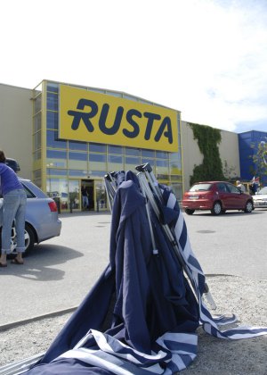 rusta party tält Rustas Varor Rasar Och Varumärket Rostar