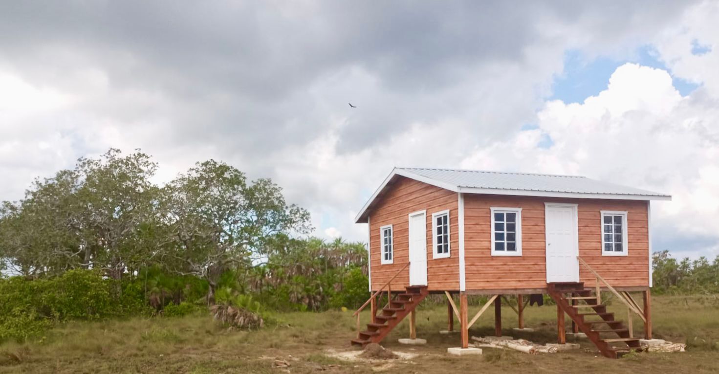 100 1/4 Acre Lots for Sale Burrell Boom Village, Belize