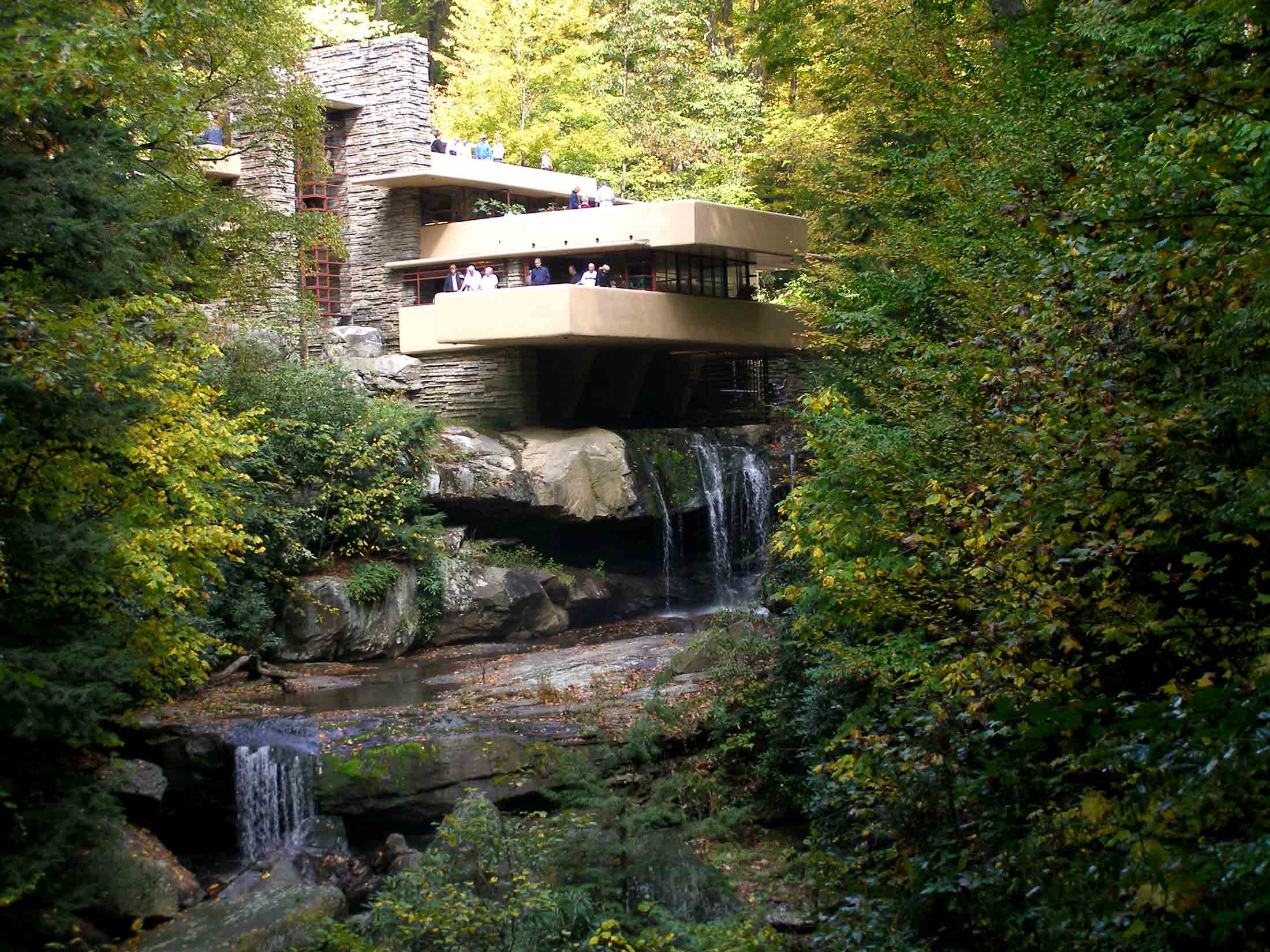 Frank Lloyd Wright FallingWater Architecture arianisablogger