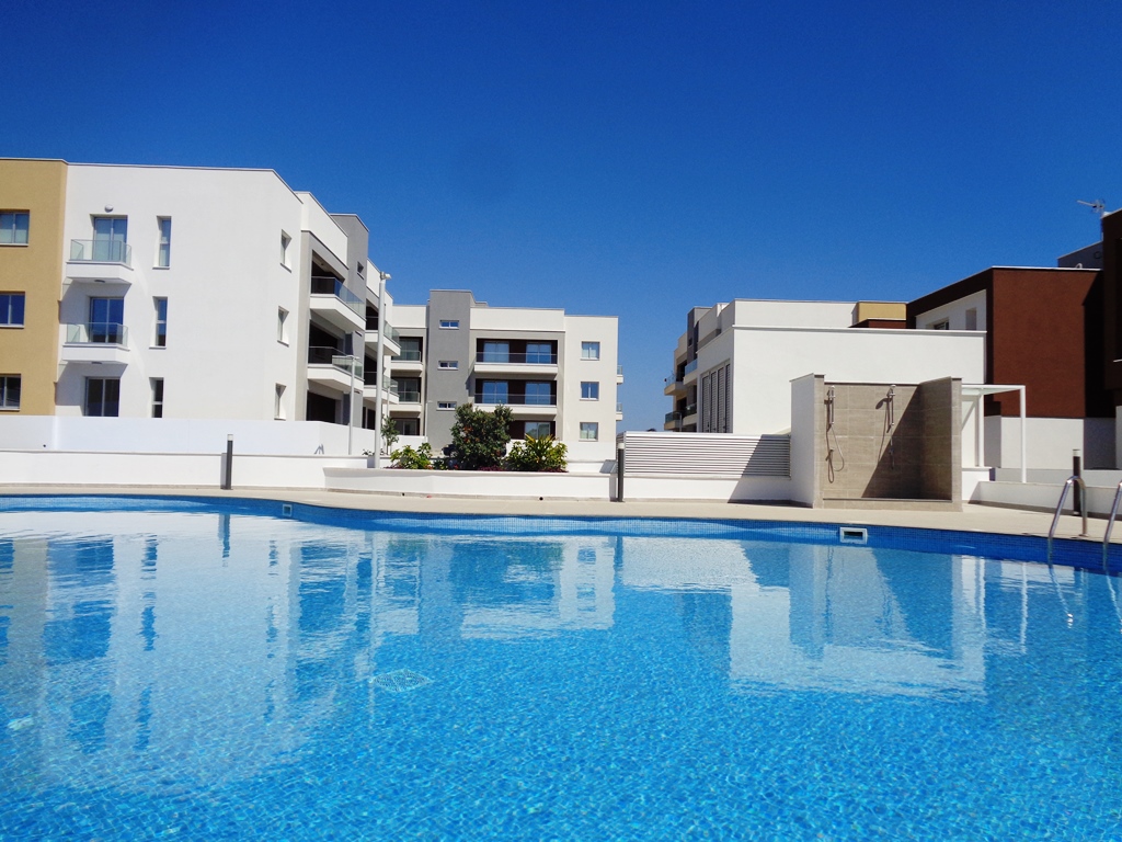 Rent 3 Bedroom Apartment Universal Aristo Developers Rentals