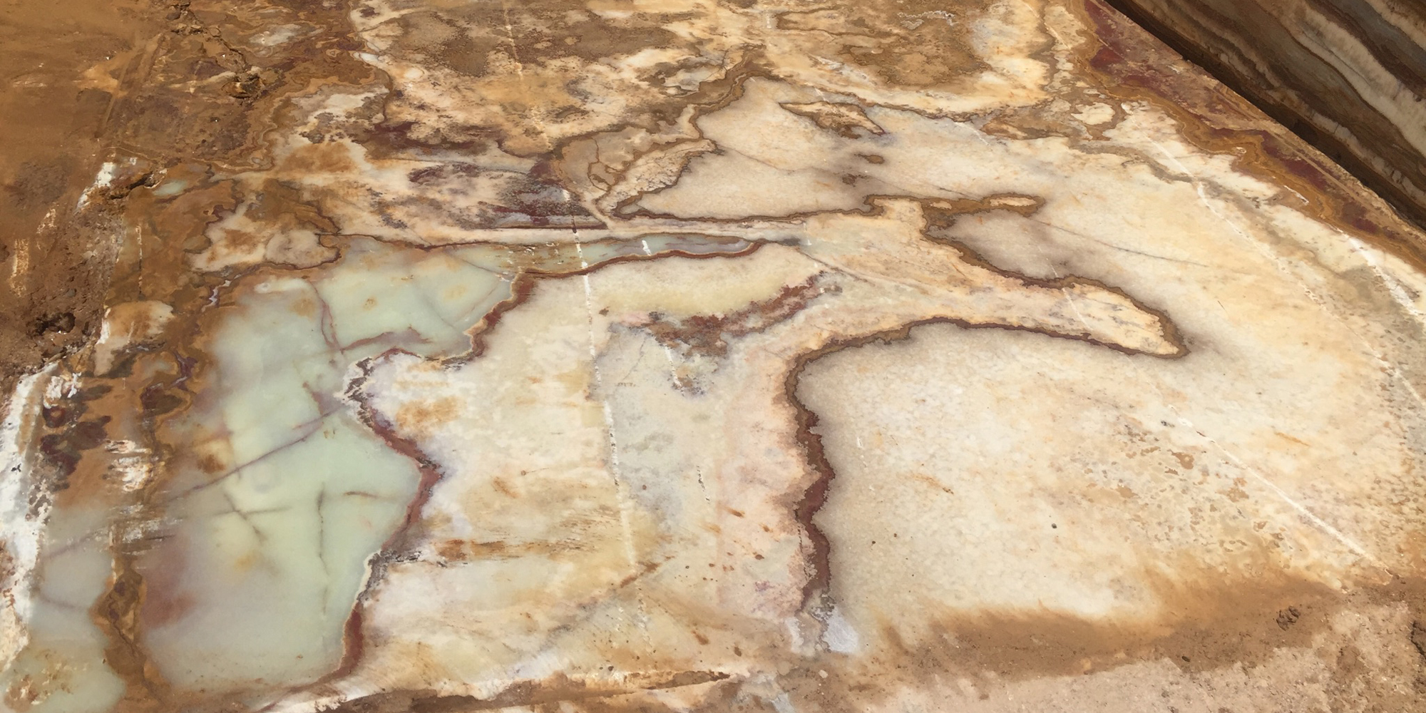 to Arizona ONYX stone world
