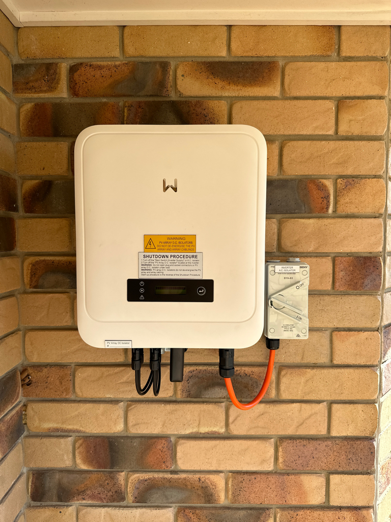 Start up / Turn on procedure for GoodWe inverter - Arkana Energy Support