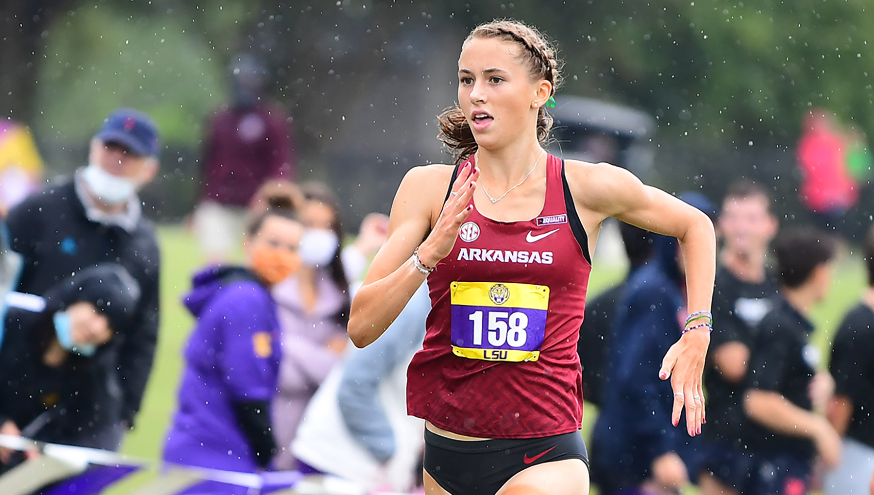 Taylor Ewert shares SEC Runner of the Week honor Arkansas Razorbacks