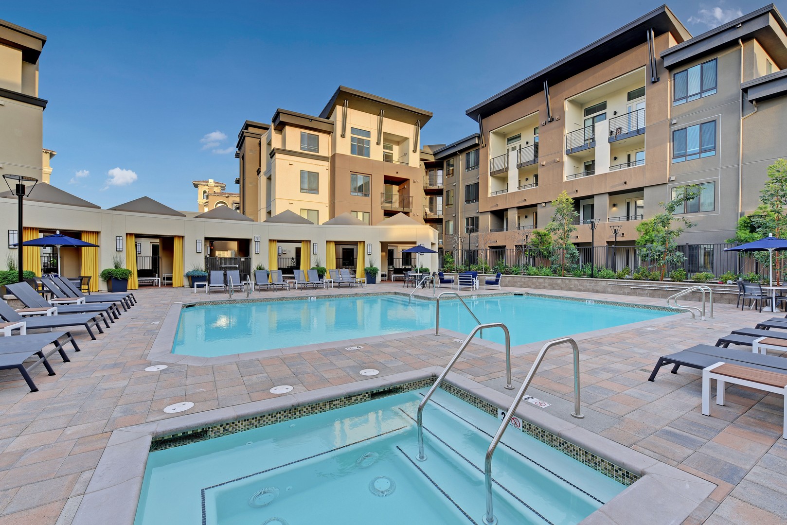 Latitude Apartments ARK Architects, Inc.