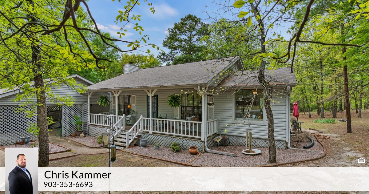 381 Knollwood Ln, Holly Lake Ranch, TX 75765