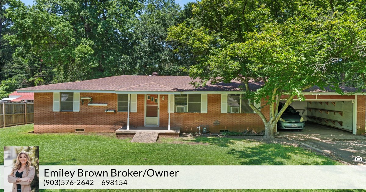 408 Holly St, Ore City, TX 75683