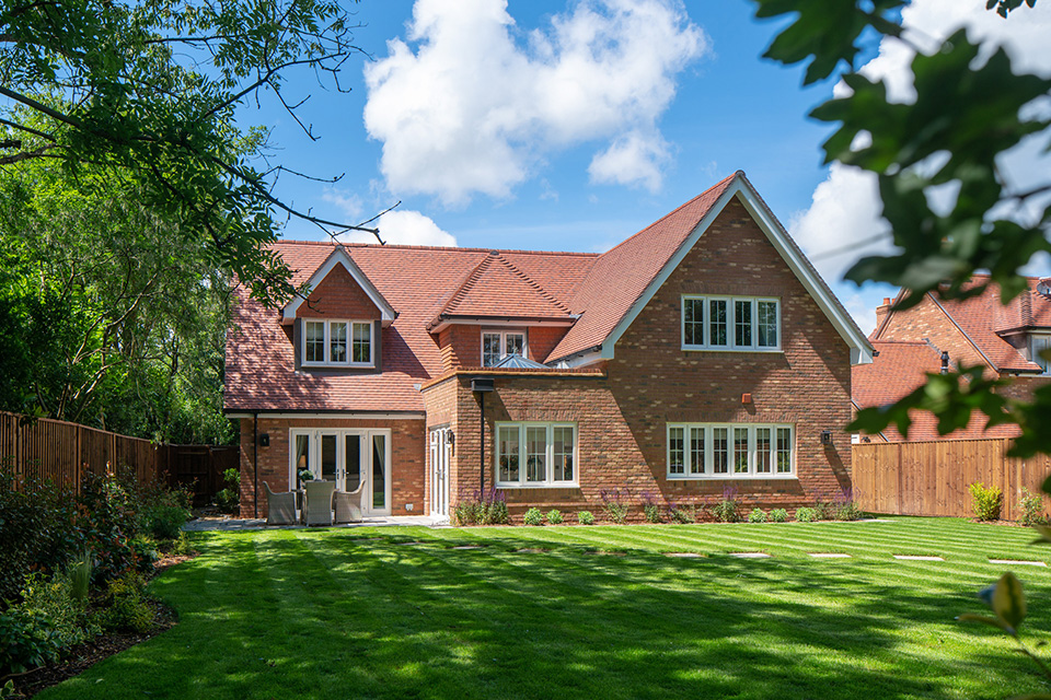 arktec Wattleton Road, Beaconsfield