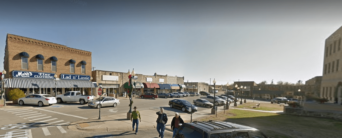 Mountain Home approves public drinking in entertainment district. And