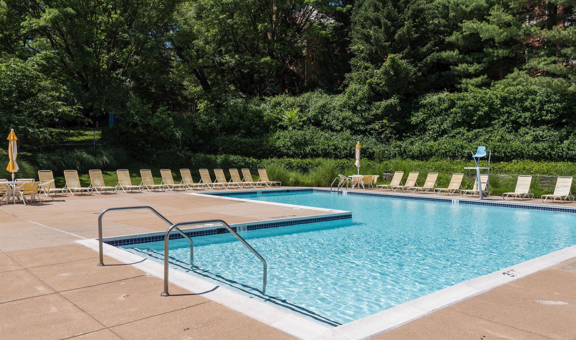 Astoria Arlington VA Condos Every building. Every listing.