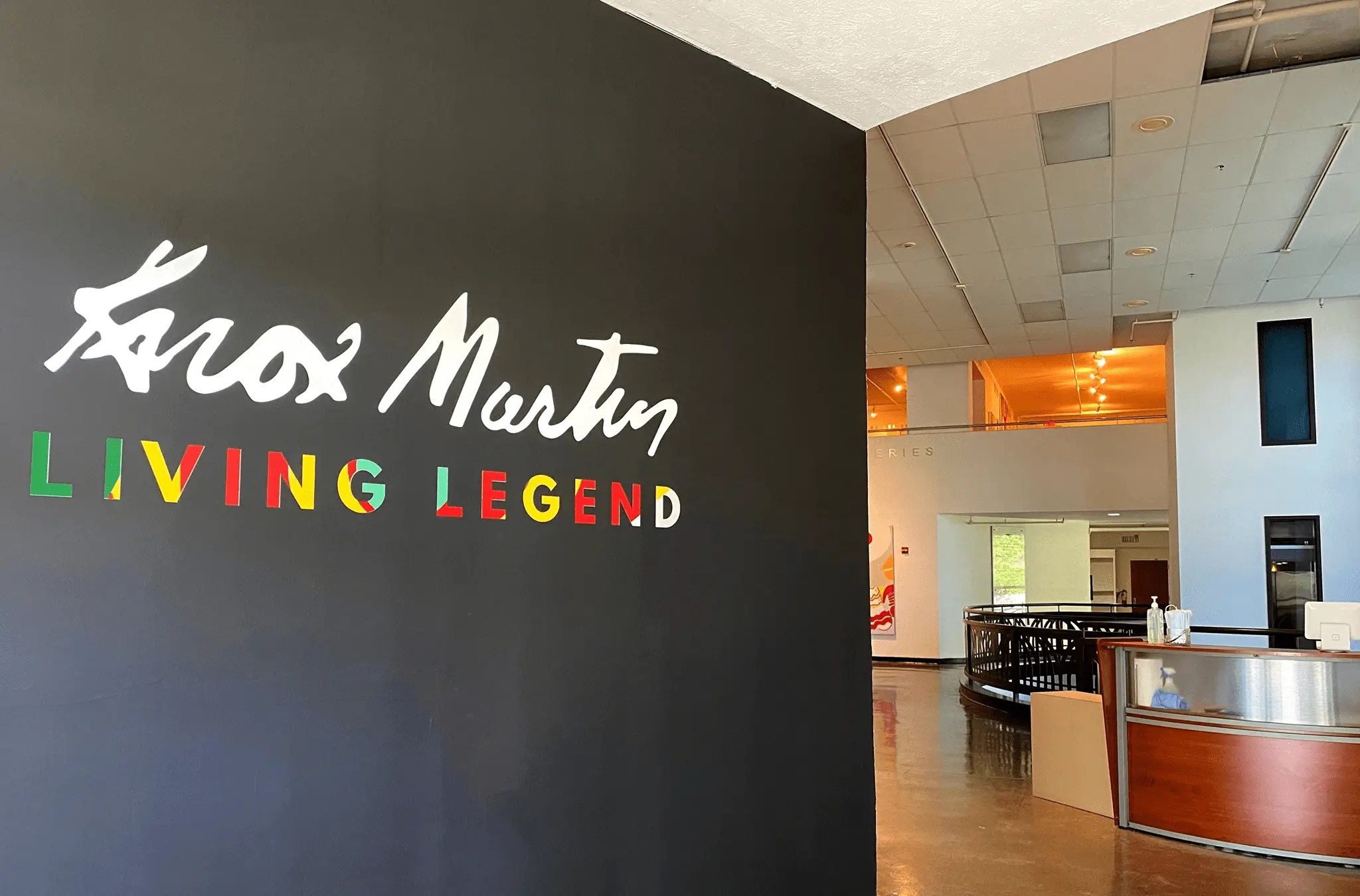 The Arlington Museum of Art Reopens With Knox Martin Exhibition