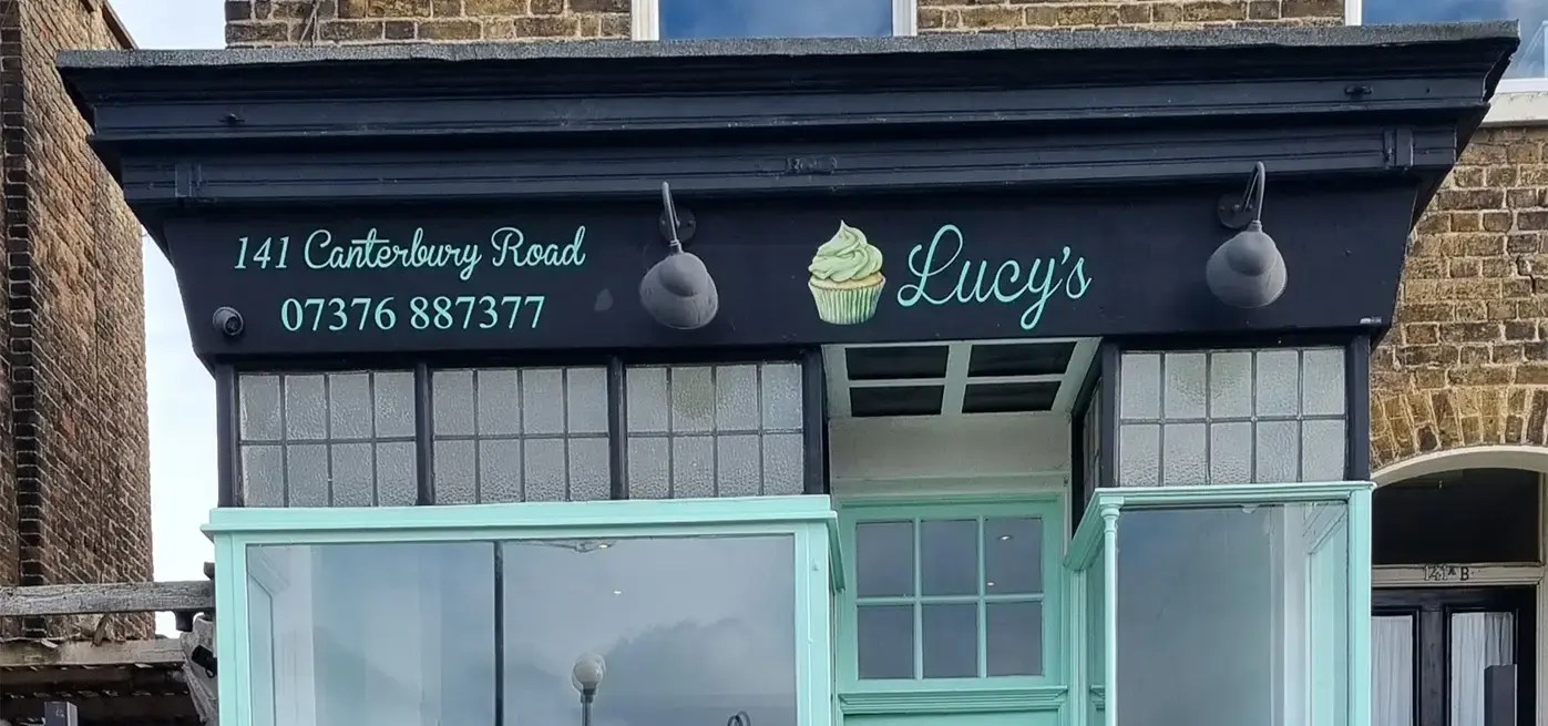 Lucy's Cafe New Licensed Seller! Arments Pie & Mash