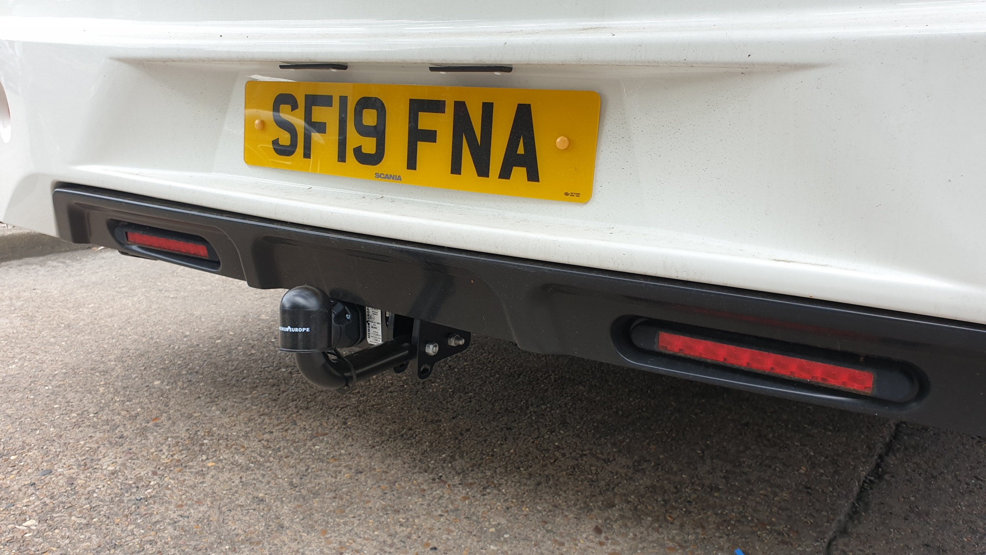 Motorhome Towbars, Towbars For Motorhomes and Towbars For Campervans