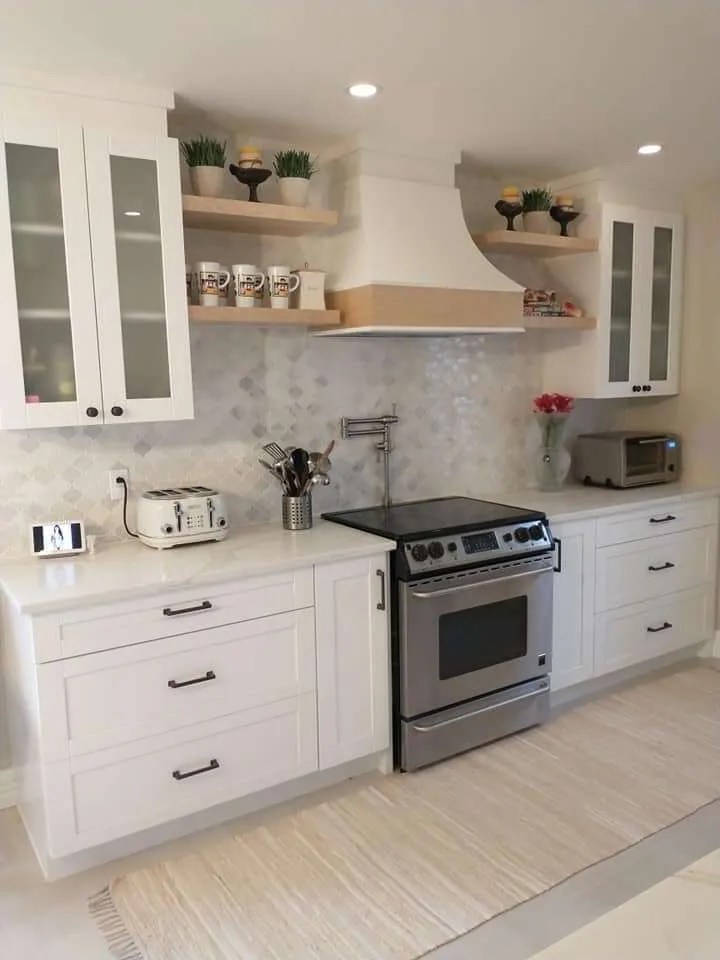 Kitchen Renovation Montreal, Laval, South Shore Armoires en gros