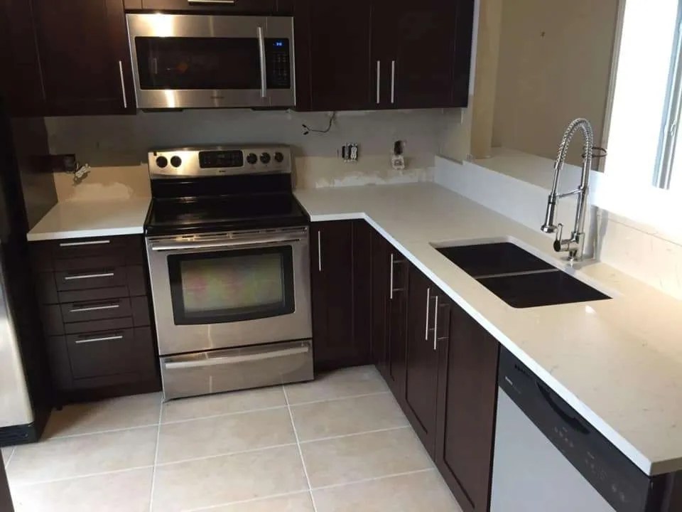 Kitchen Montreal Armoires en gros