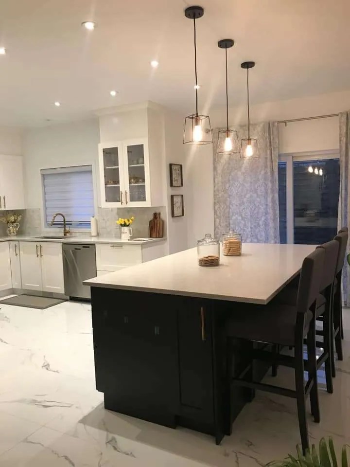 Rénovation de cuisine Montréal Armoires en gros