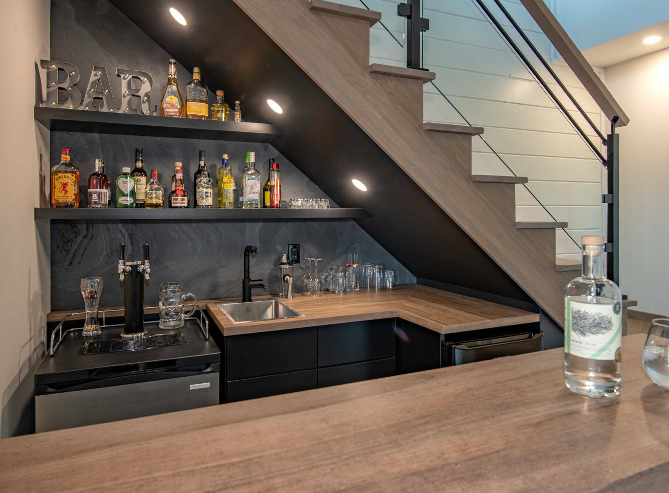 Armoires Perreault Tout est meilleur avec Perreault