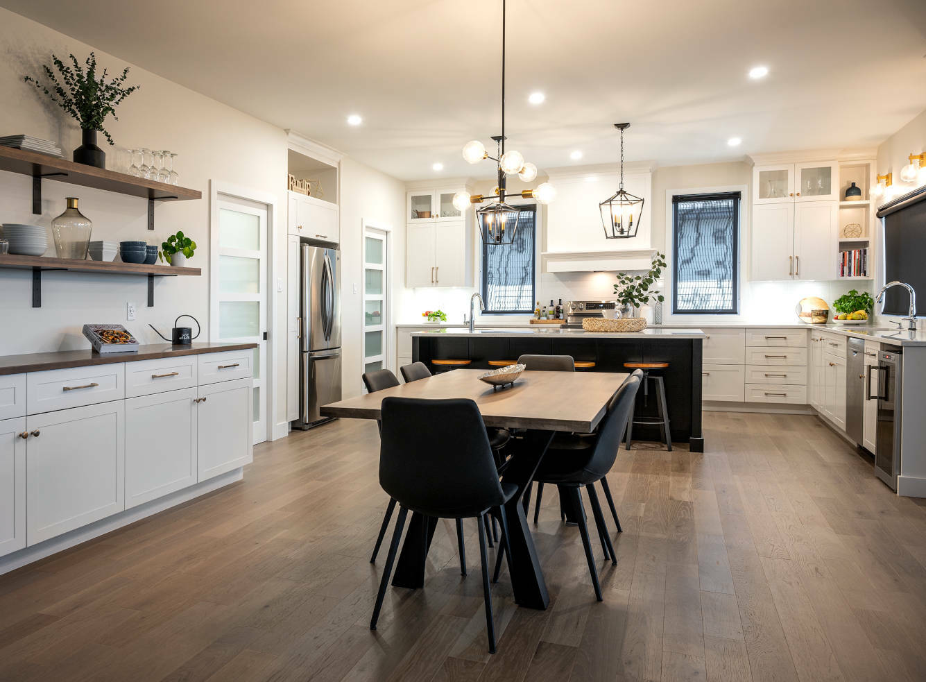 Armoires Perreault Tout est meilleur avec Perreault