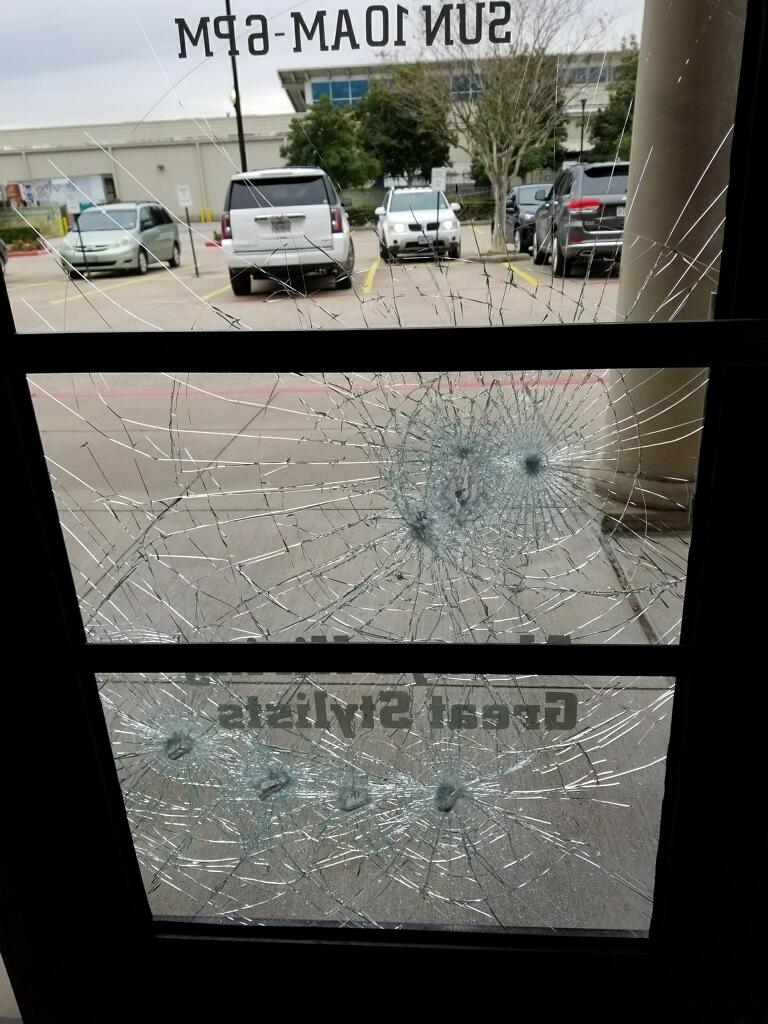 Active Shooter Protection Armor Glass