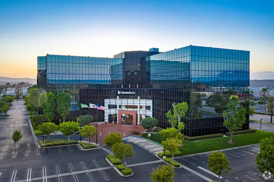 Puente Hills Business Center Arnel Office