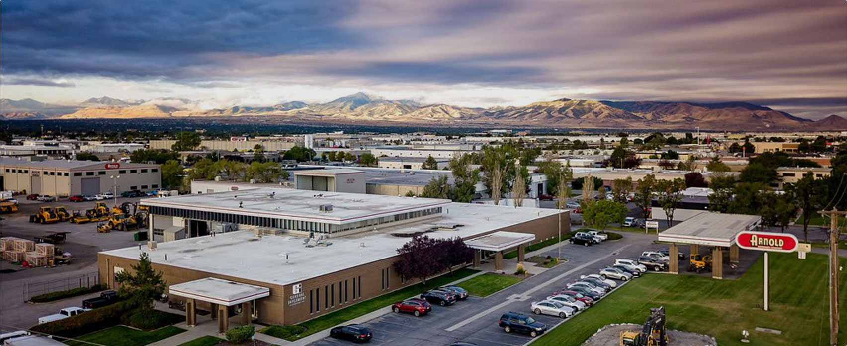 Material Handling and Heavy Equipment Dealer in North Las