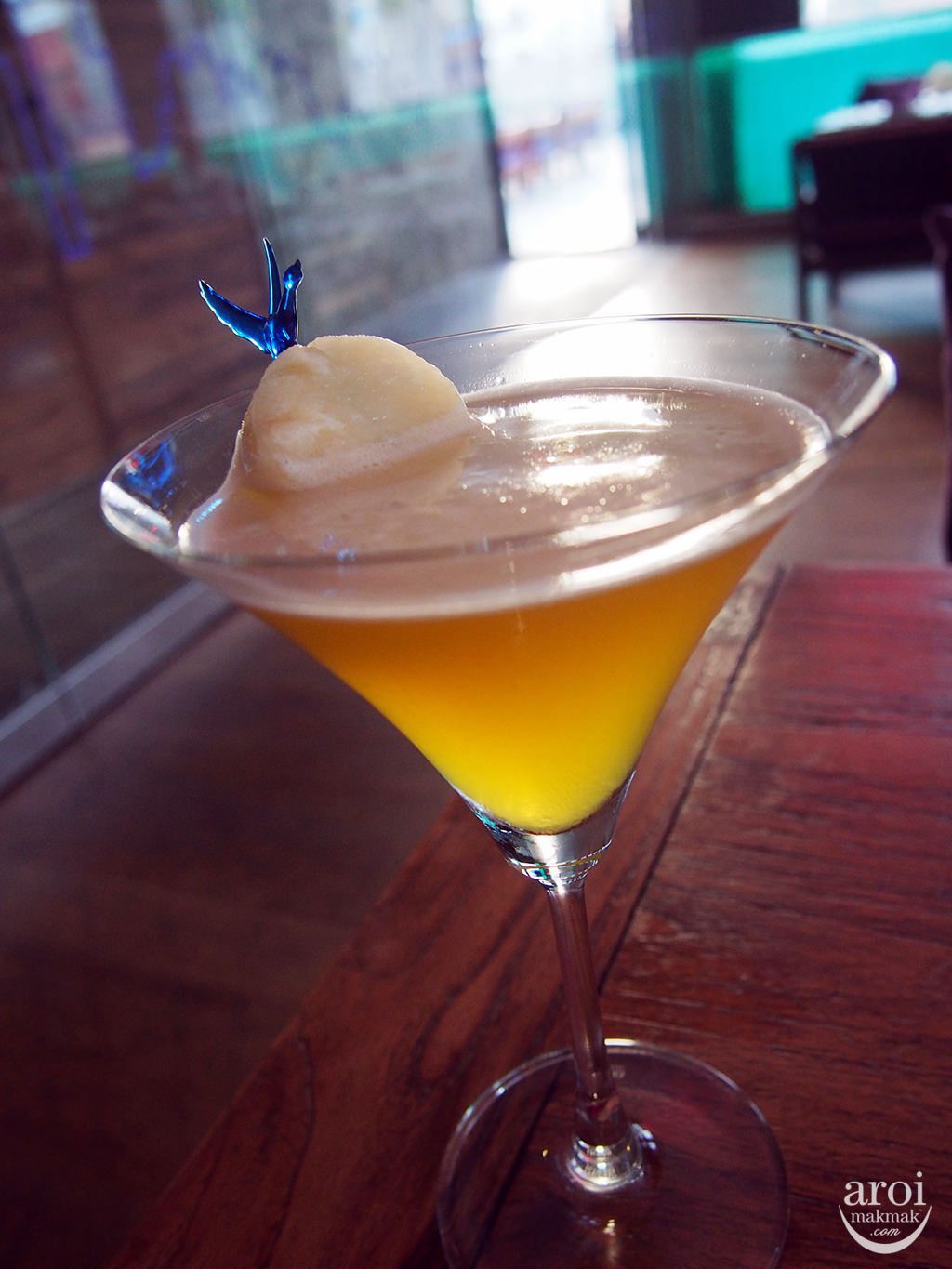 Leapfrog Bar & Grill - AroiMakMak