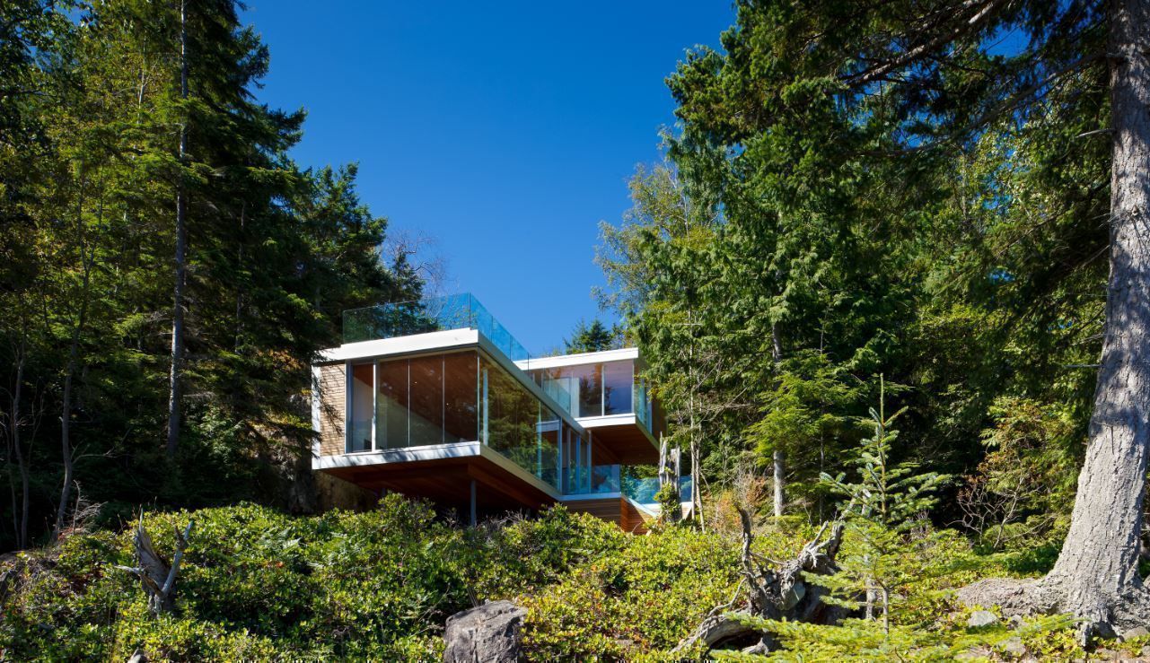 The Gambier Island House, in Canada ARQA