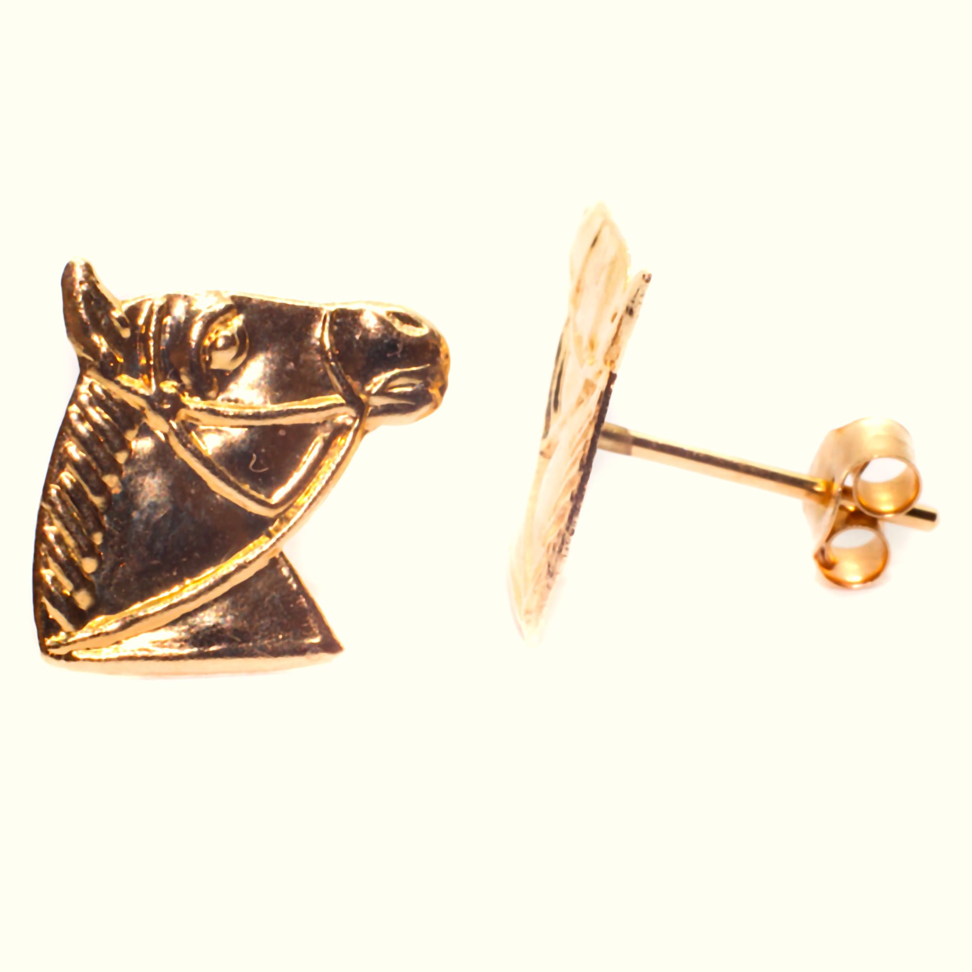 Horse head stud earrings in 9ct yellow gold Arran View