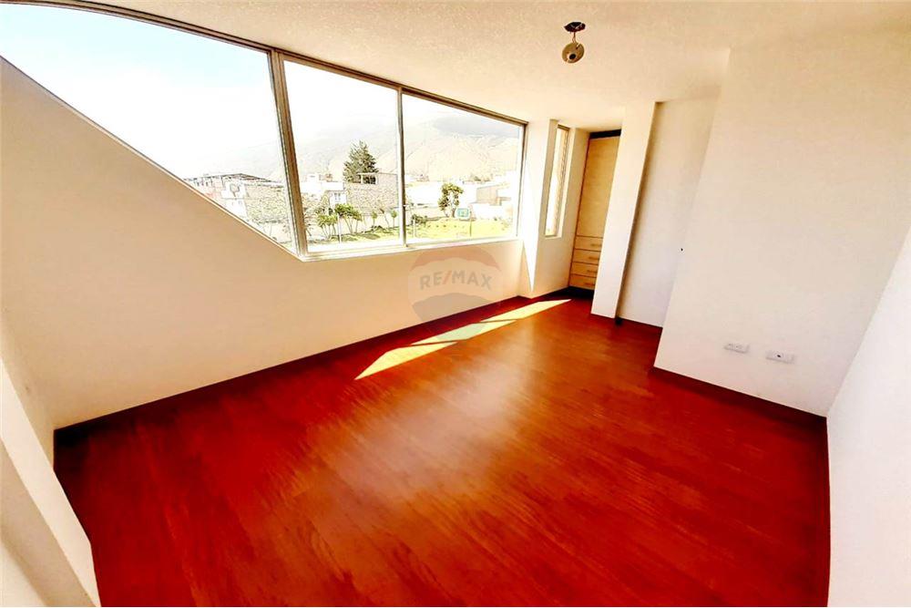 Casa en venta San Antonio de Pichincha, Quito, Ecuador