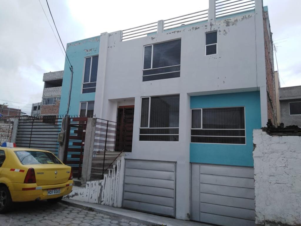 Casa en venta vía a Guano, Riobamba, Ecuador Arrienda y Vende