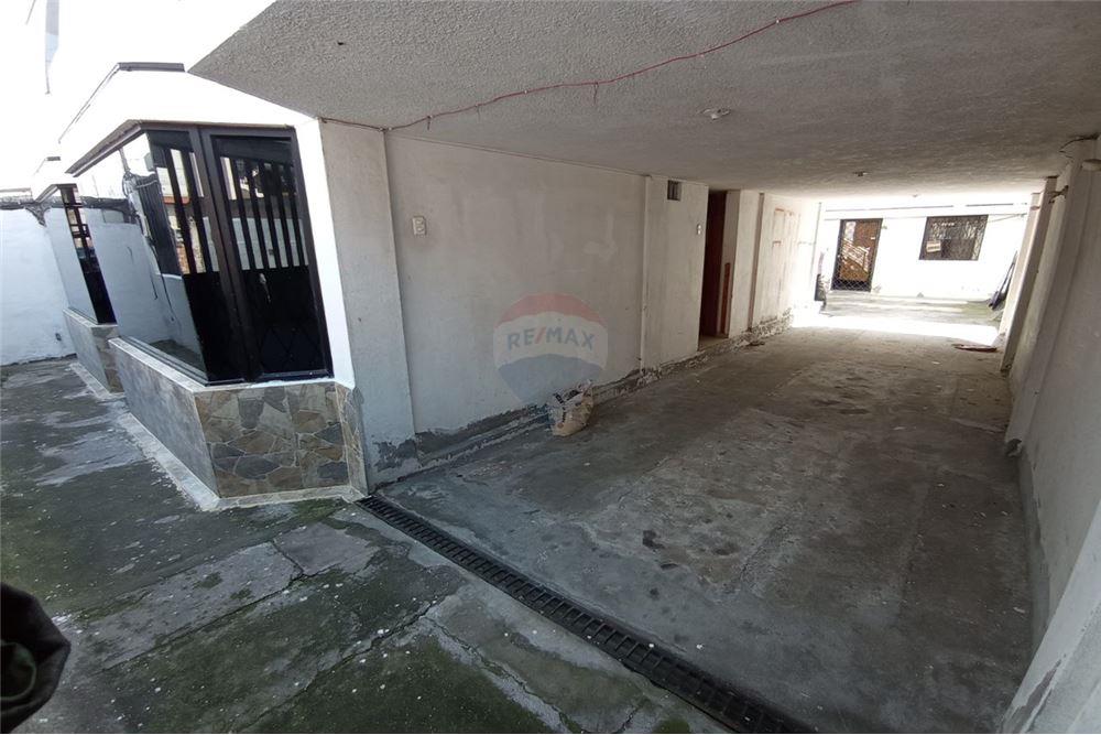 Casa en venta Consejo Provincial, El Condado, Quito, Ecuador