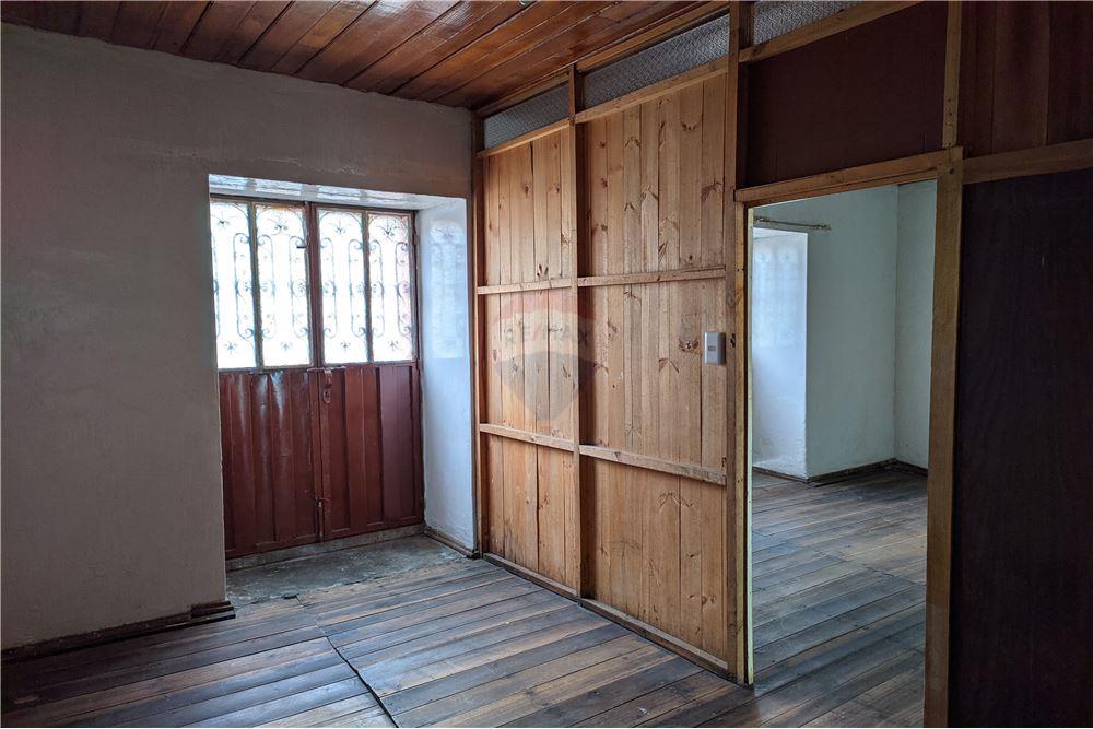 Casa en venta sector centro, Ambato, Ecuador Arrienda y Vende