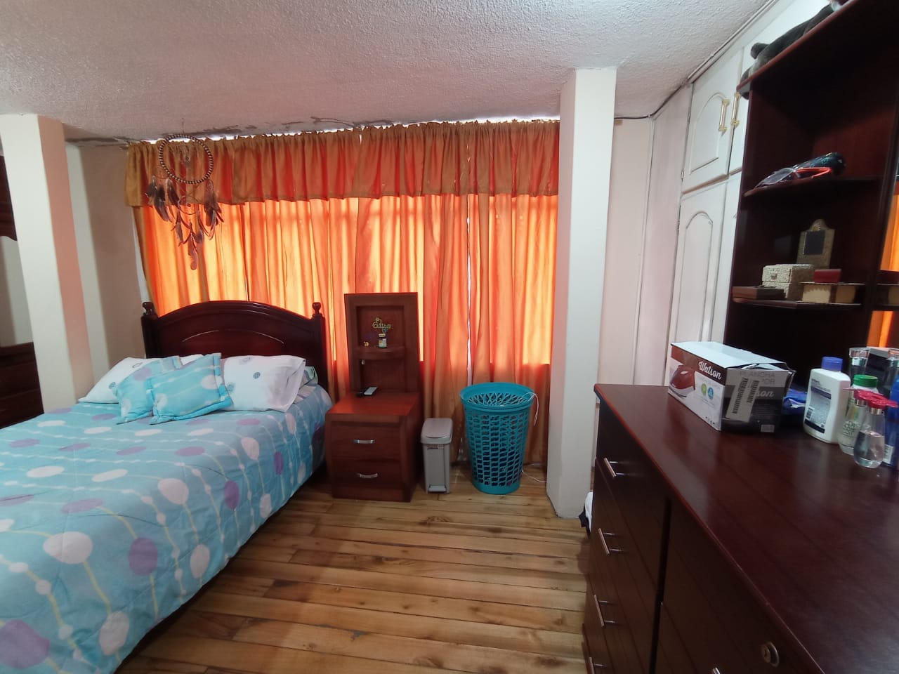 Casa de venta en Solanda, Quito, Ecuador Arrienda y Vende