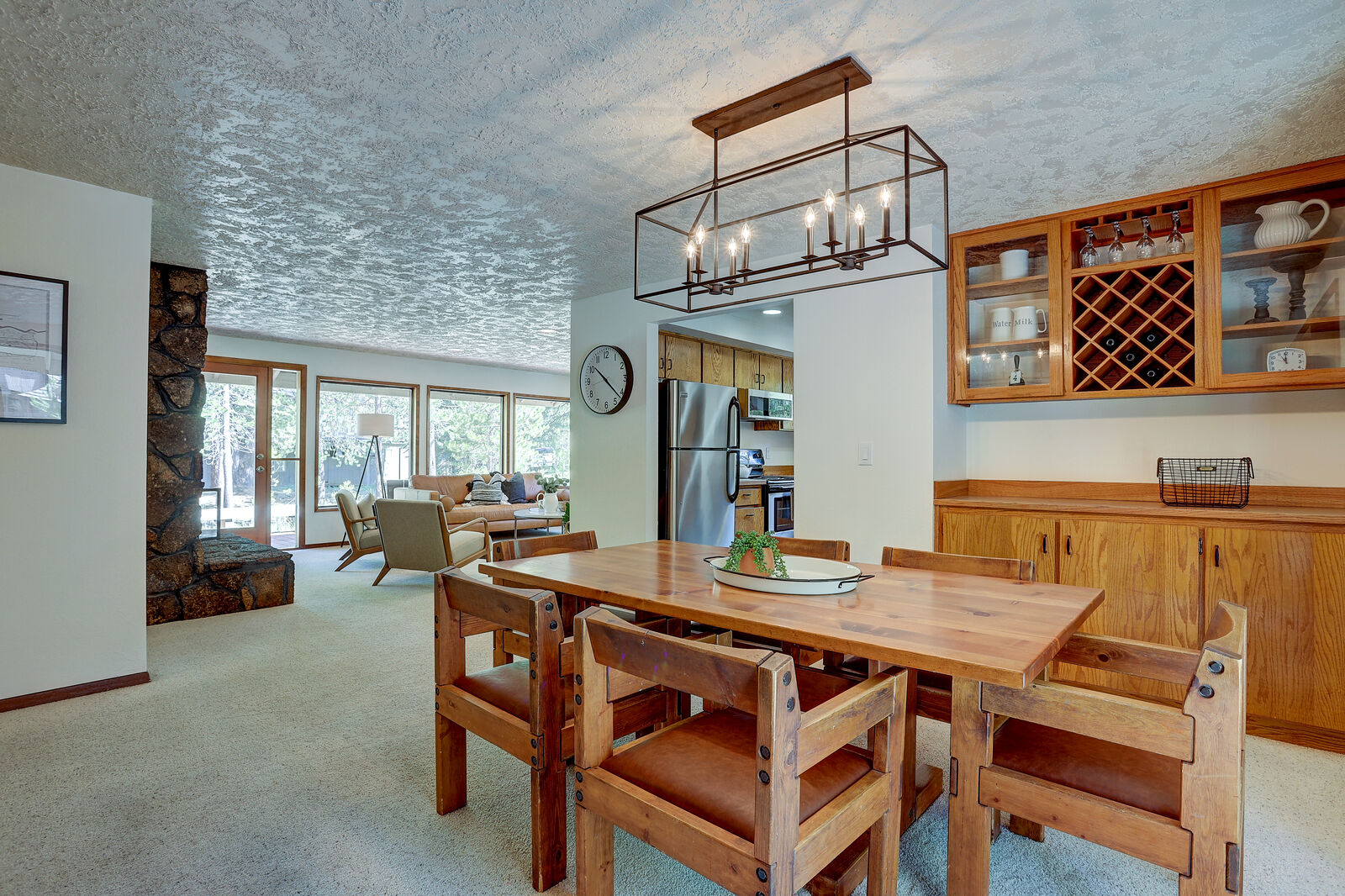 View Our Rentals in Sunriver Oregon for Up to 9 People Arrived Now