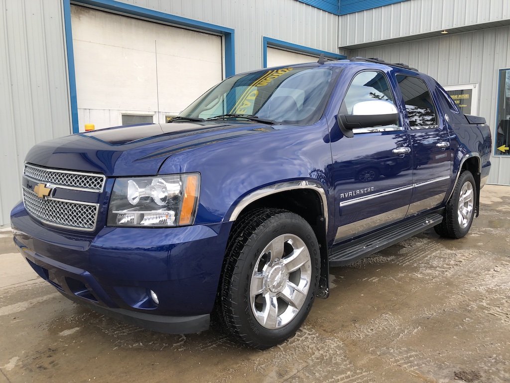 Chev Avalanche Black Diamond Edition Arrowhead Motors Ltd