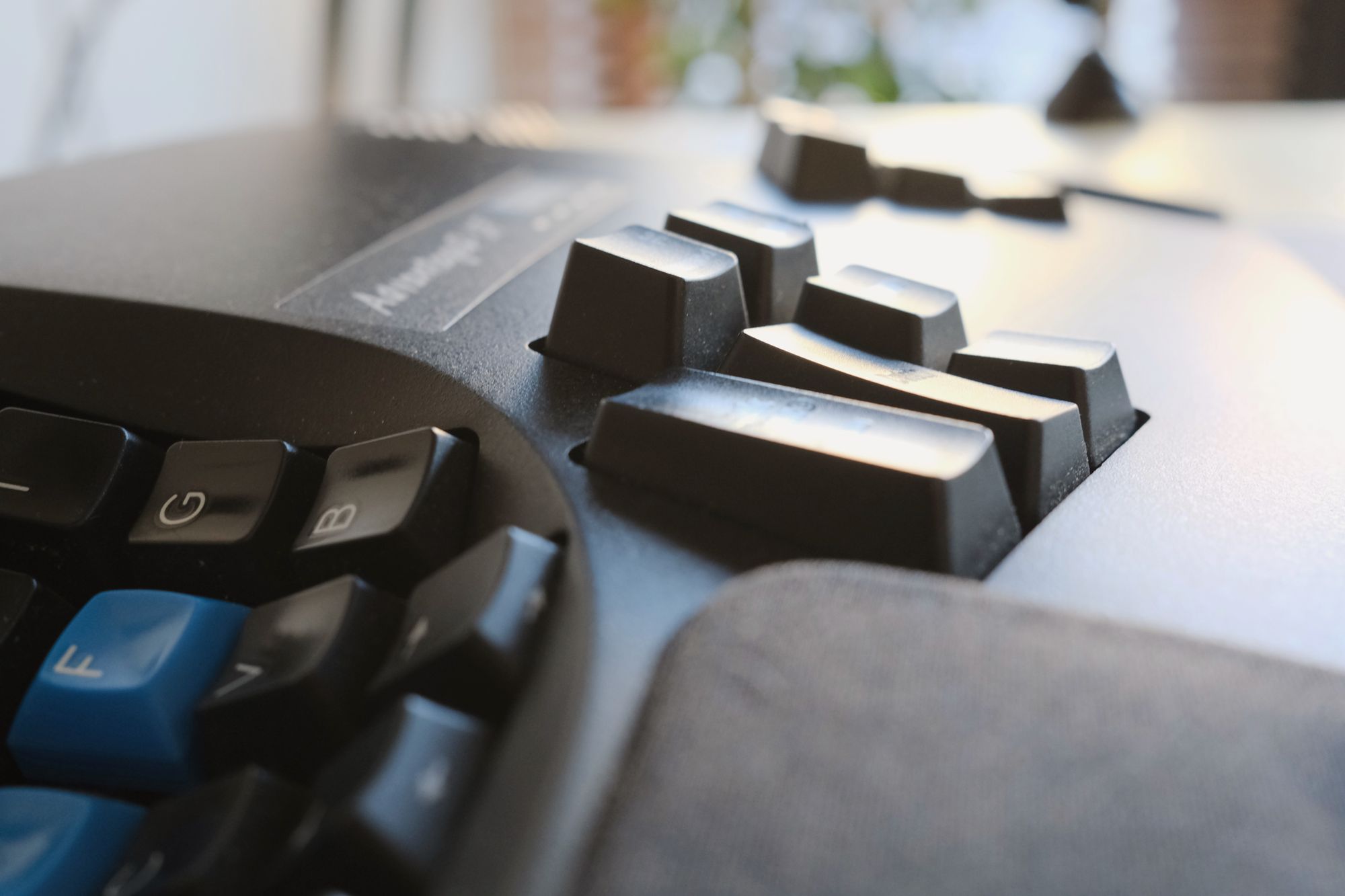 Review of the Kinesis Advantage360 Professional