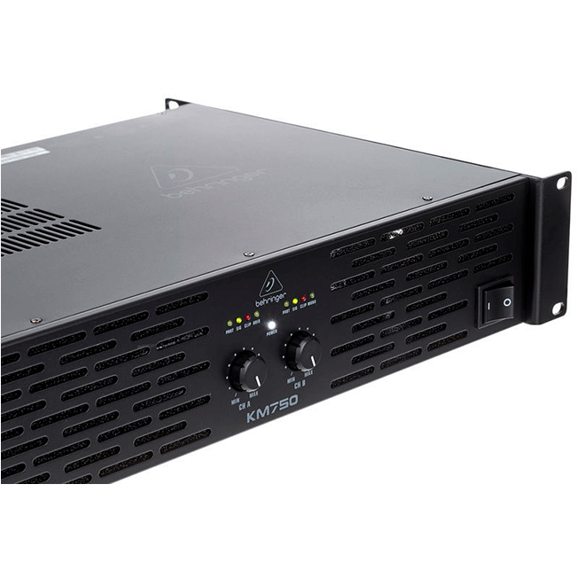 Behringer KM750 двухканальный усилитель мощности