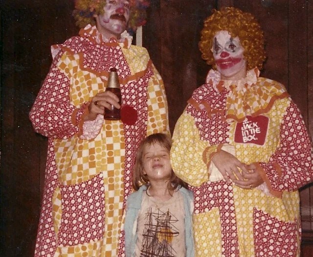 12 Vintage Photos Of Clowns That Will Give You Goosebumps ArtSheep